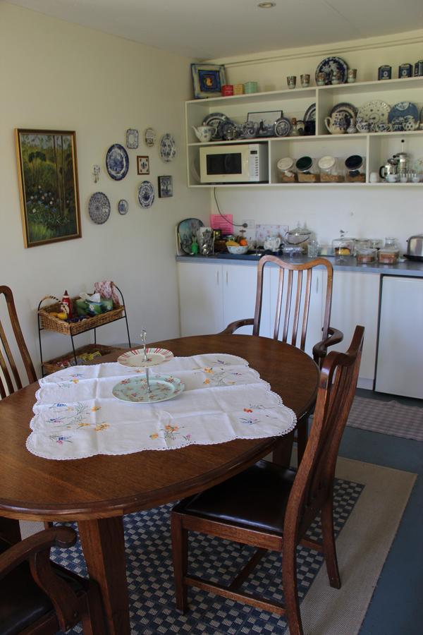 Whispering Pines Bed And Breakfast Collie Dış mekan fotoğraf