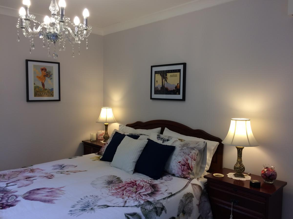 Whispering Pines Bed And Breakfast Collie Dış mekan fotoğraf