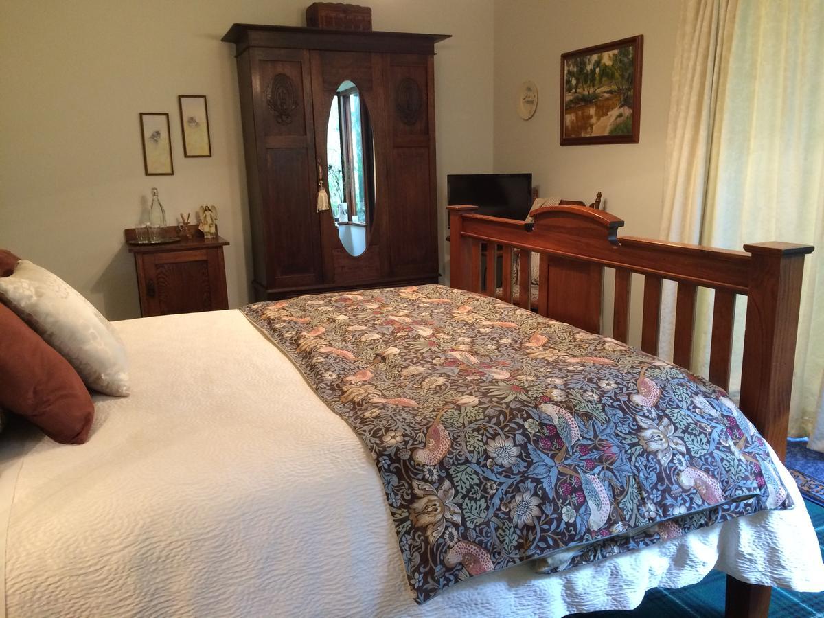 Whispering Pines Bed And Breakfast Collie Dış mekan fotoğraf